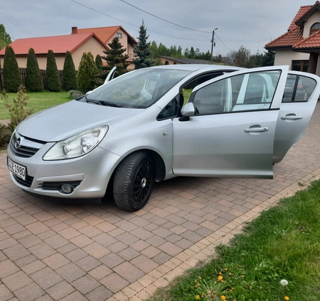 Opel Corsa cena 14900 przebieg: 167600, rok produkcji 2010 z Drzewica małe 172